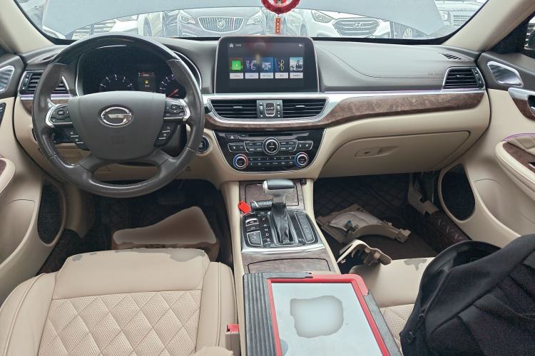 Used GAC Trumpchi GA8 2017 280T Executive Edition
