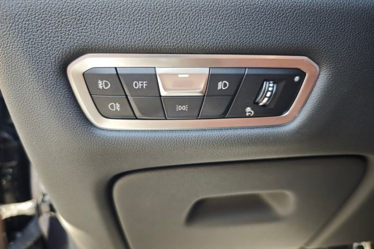 Used BMW X7 2022 xDrive40i Luxury M Sport Package