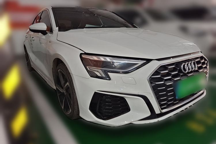 Used Audi A3 2024 Sportback 35 TFSI Fashionable Sports Model
