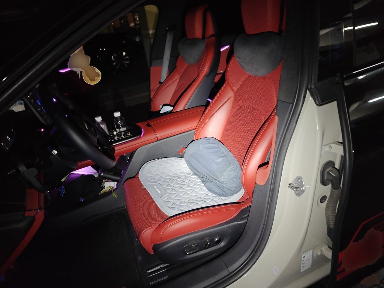 Xiaomi Auto SU7 2024 Four-Wheel Drive Ultra-Long Range Advanced Intelligent Driving Max Edition — снимка 15