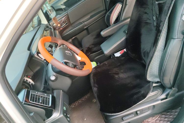 Used Honda Elysion 2016 2.4L Supreme Edition Left Front Seat