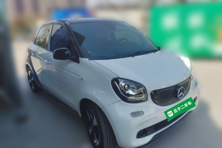 Used smart forfour 2016 1.0L 52 kW Passion Edition
