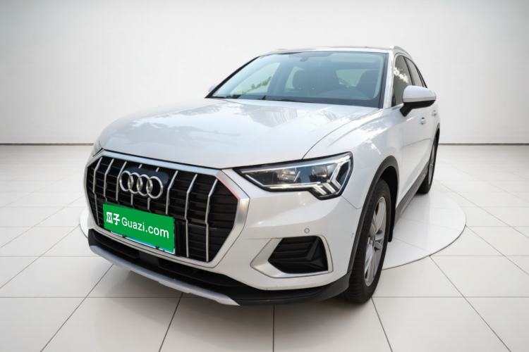 Audi Q3 2022 35 TFSI Fashionable and Elegant Model d’occasion
