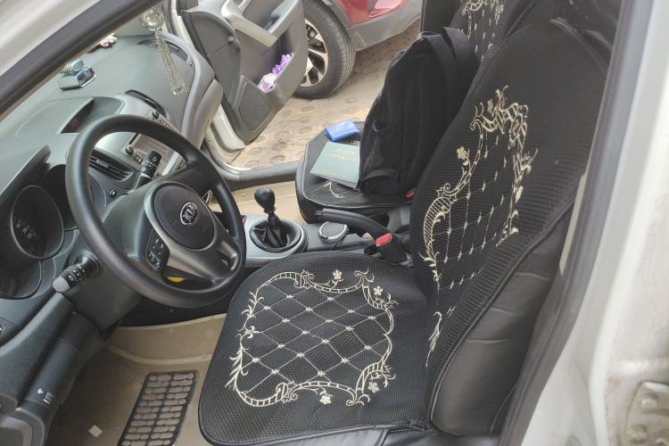 Used Kia Forte 2012 1.6L MT GL Commemorative Edition Left Front Seat