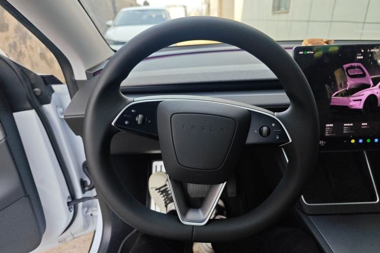 Used Tesla Model Y 2025 Rear-Wheel Drive First Edition