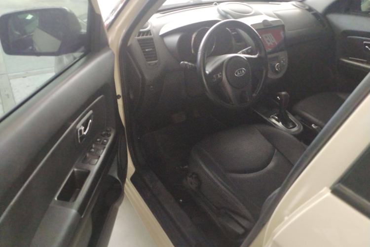 Used Kia Soul 2013 1.6L AT Premium