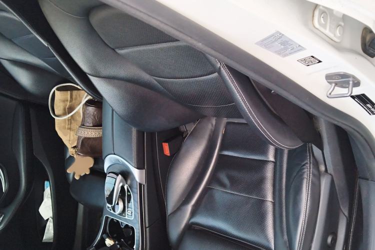 Used Mercedes-Benz C-Class 2018 C 180 L Fashion Edition Sport Version Left Front Seat