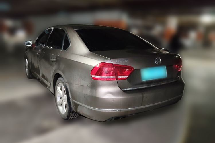 Used Volkswagen Passat 2015 1.8TSI DSG Prestige Edition Rear Left 45 Deg