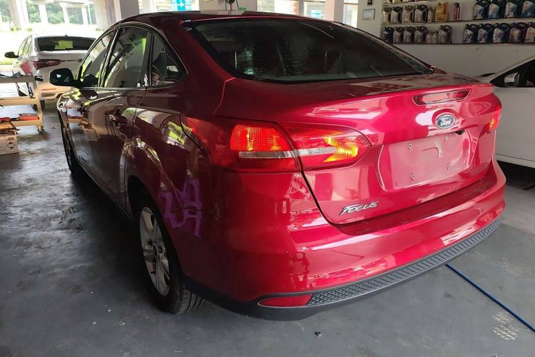 Used Ford Focus 2015 Sedan 1.6L Automatic Comfort Model