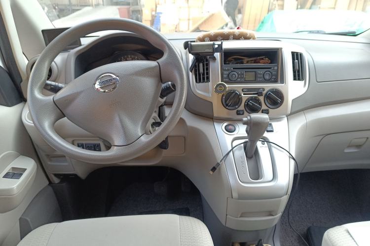 Used Nissan NV200 2014 1.6L CVT Luxury Model China V Standard