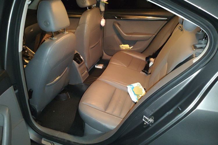 Used Skoda Octavia 2015 1.6L Automatic Yijun Edition