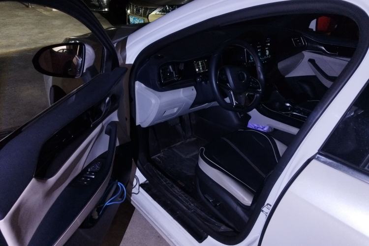 Used BYD Qin PLUS 2021 EV 500KM Luxury Model Driver Seat