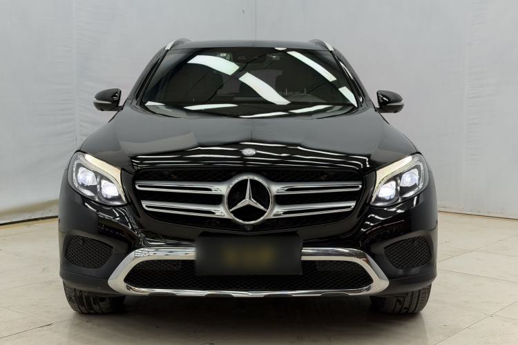 Used Mercedes-Benz GLC 2016 GLC 300 4MATIC Dynamic Model Exterior 1