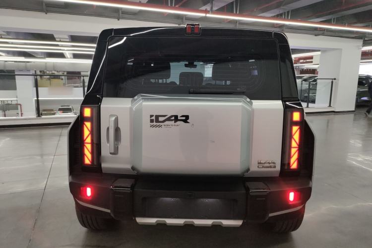 Used iCAR 03T 2024 520km Two-Wheel Drive Long-Range Version
