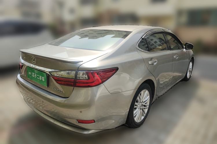 Used Lexus ES 2015 200 Elite Edition

