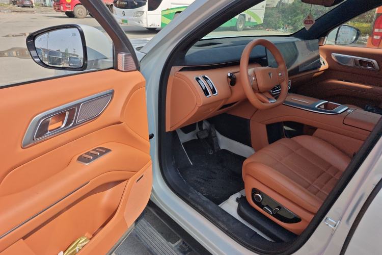 Used Deepal S09 2025 Four-Wheel Drive Ultra+ Custom Edition
