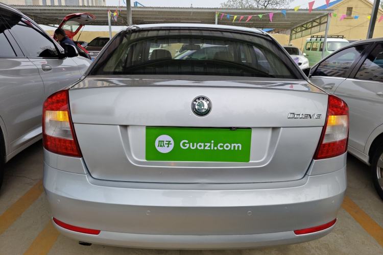 Used Skoda Octavia 2012 1.6L Automatic Yijun Edition Rear