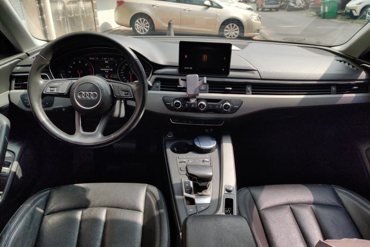 Used Audi A4L 2018 30th Anniversary Edition 40 TFSI Trendy Model