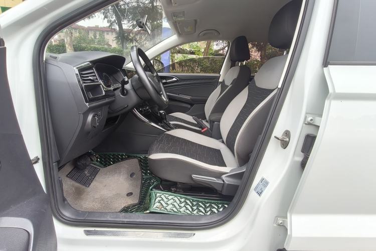 Used Jetta VS5 2021 280TSI Automatic Trend Edition Interior 2