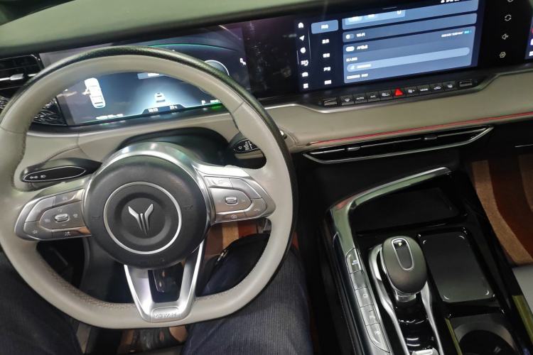 Used VOYAH FREE 2022 DNA Pure Electric Model Center Console