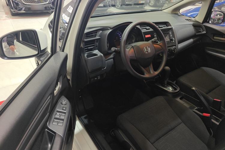 Used Honda Fit 2016 1.5L LXS CVT Comfort Sunroof Version Driver Seat