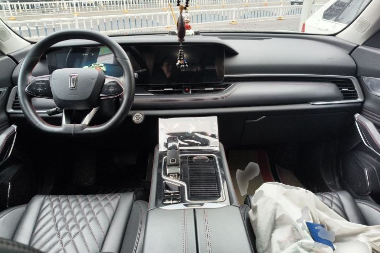 Used Bestune T99 2020 20TD Automatic Premium Edition Center Console