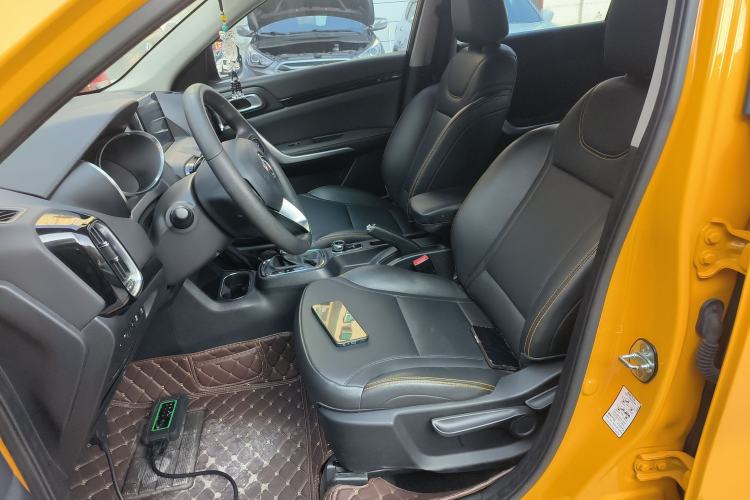 Used Dongfeng Aeolus AX4 2018 1.6L DCT Trendy & Stylish Model with Sunroof
