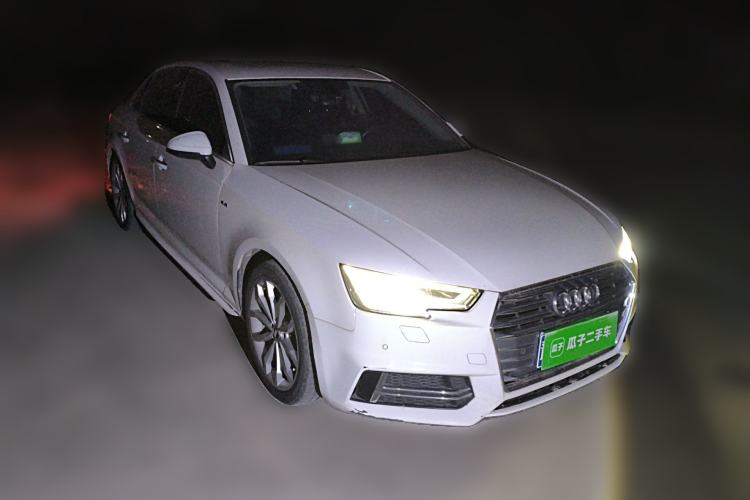 Used Audi A4L 2018 30th Anniversary Edition 40 TFSI Fashion Model
