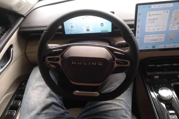 Used Wuling Xingguang 2024 Co-Creation Edition 510 Advanced Model
