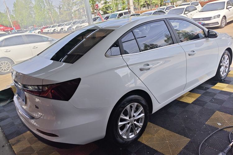 Used Roewe i5 2023 1.5L Manual Excellence Edition Rear Right 45 Deg