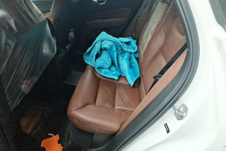 Used Volvo XC60 New Energy 2022 T8 Plug-in Hybrid All-Wheel Drive Zhiyuan Sport Edition