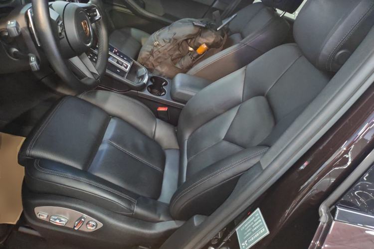 Used Porsche Macan 2022 Macan 2.0T