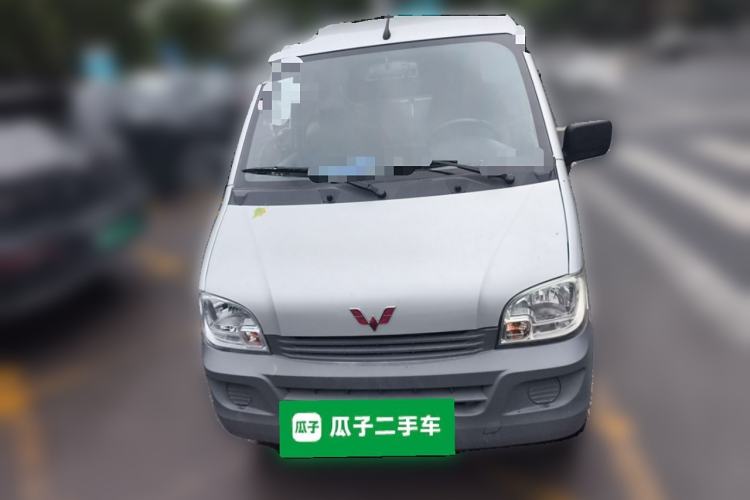 Used Wuling Zhiguang 2020 1.2L Van Utility Model China VI Emission Standard 2 Seats LSI Front