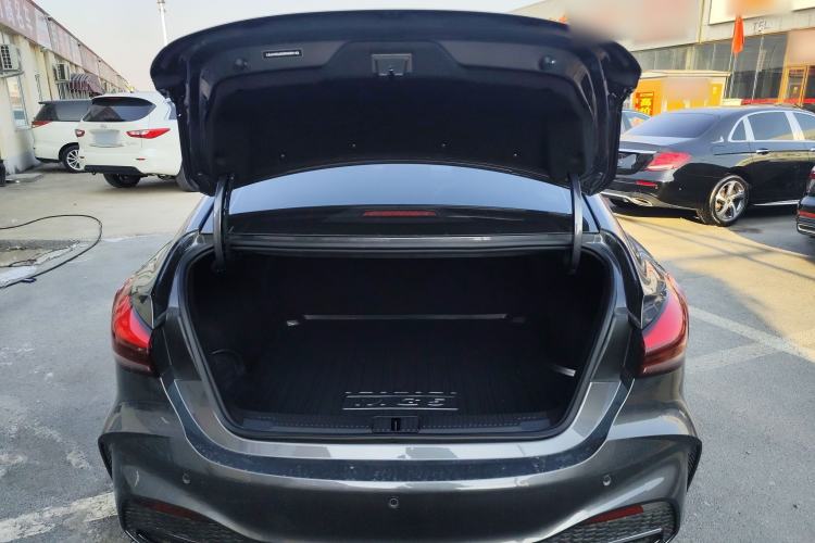 Used MG 5 2026 Model 300DVVT Global Flagship MAX Edition
