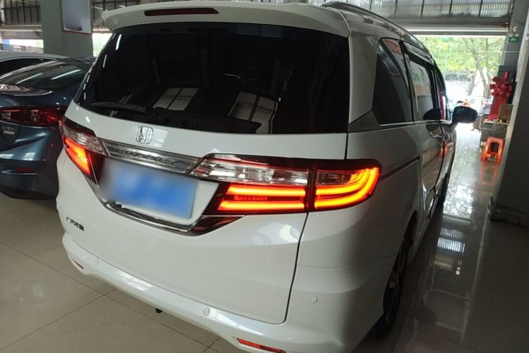 Used Honda Odyssey 2015 2.4L Supreme Edition