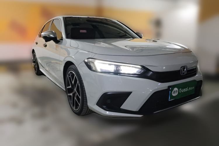 Used Honda Civic 2023 2.0L eHEV Swift Edition Front Right 45 Deg