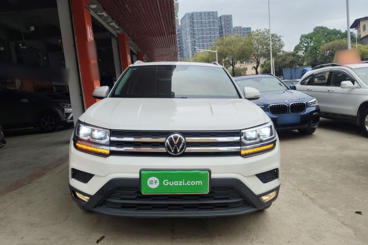 Used Volkswagen Tharu 2022 280TSI Two-Wheel-Drive Luxury Edition