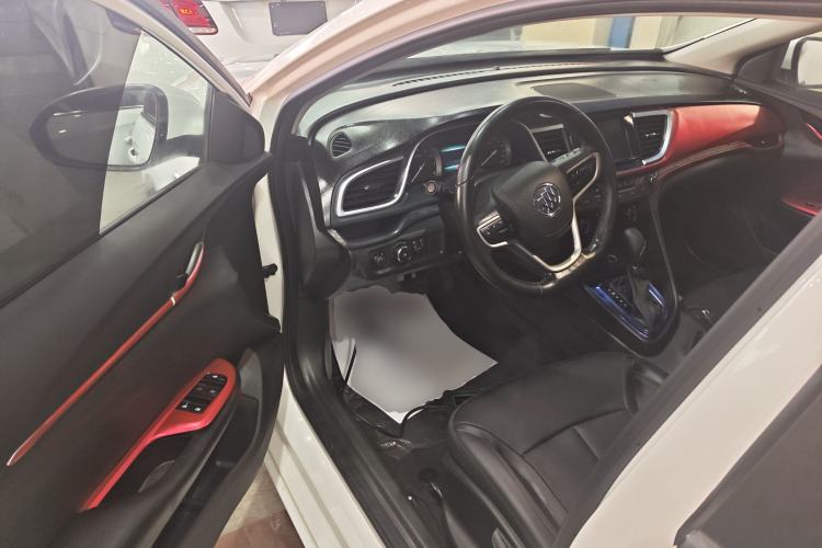 Used Buick GT 2018 18T Automatic Elite Model