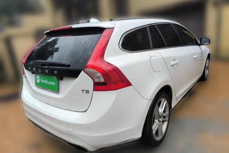 Used Volvo V60 2014 T5 Zhiya Edition