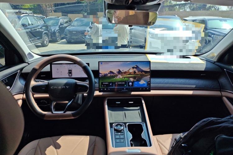 Used Chery Tiggo 8 L 2025 Model 2.0T Two-Wheel Drive Changhong Edition—5 Seaters