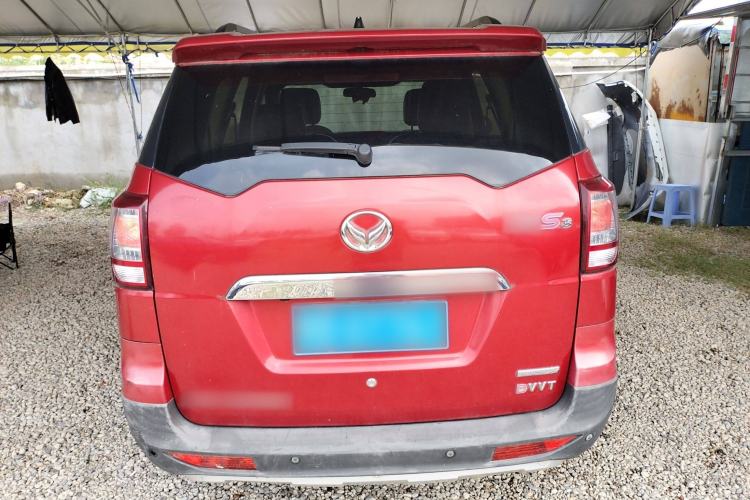 Used HYOSOW S3 2014 1.5L Luxury Version China IV Emission Standard
