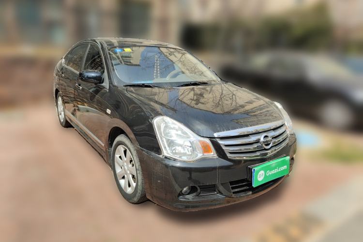 Used Nissan Sylphy 2009 1.6 XL Manual Luxury Sunroof Edition Front Right 45 Deg