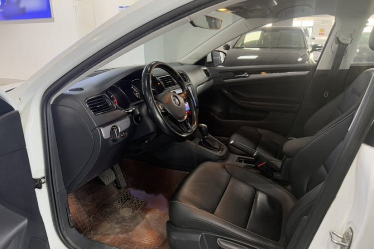 Used Volkswagen Sagitar 2018 1.6L Automatic Comfort Model