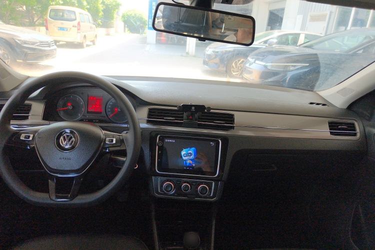 Used Volkswagen Santana 2019 1.5L Manual Comfort Edition China VI Standard
