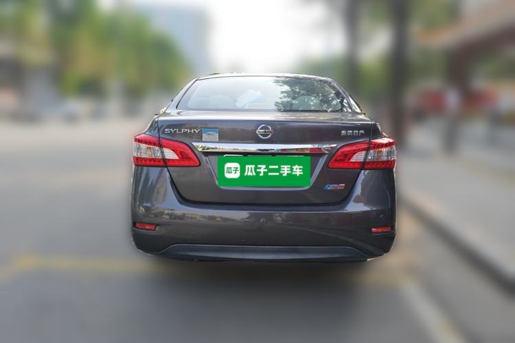 Used Nissan Sylphy 2014 1.6XV CVT Deluxe Edition Rear