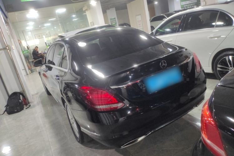 Used Mercedes-Benz C-Class 2015 Facelift C 200 L