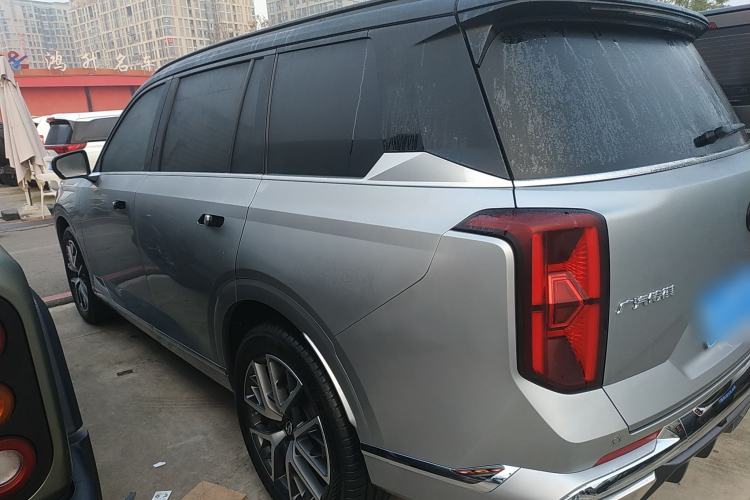 Used GAC Trumpchi GS8 2024 Dual-Motor Series 2.0TM Two-Wheel Drive Premium Edition Left Side