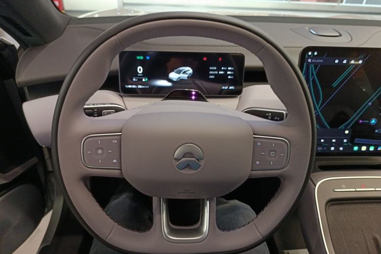 Used Nio ET5T 2025 75 kWh Touring Steering Wheel