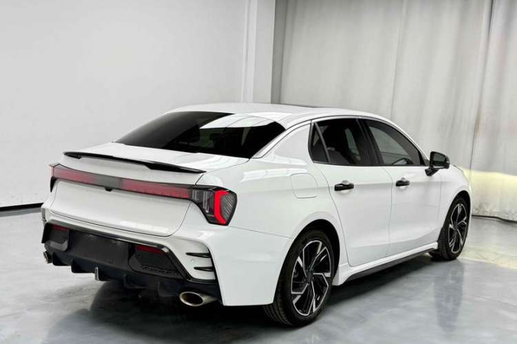 Used Lynk & Co 03 2023 2.0TD DCT JingPro