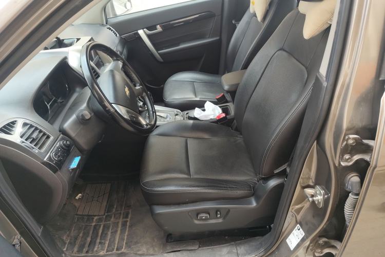 Used Chevrolet Captiva 2015 2.4L 4x4 Flagship Edition 7-Seater Left Front Seat